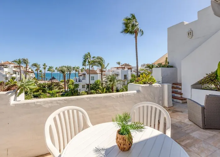 Hanami Alcazaba Garden * Estepona