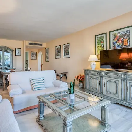 Hanami Alcazaba Garden Apartment *