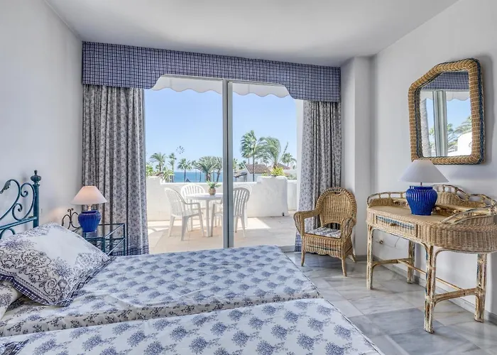 Hanami Alcazaba Garden * Estepona