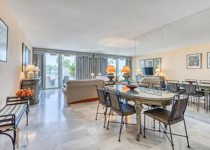 Hanami Alcazaba Garden Estepona