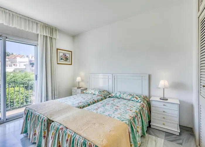 Hanami Alcazaba Garden * Estepona