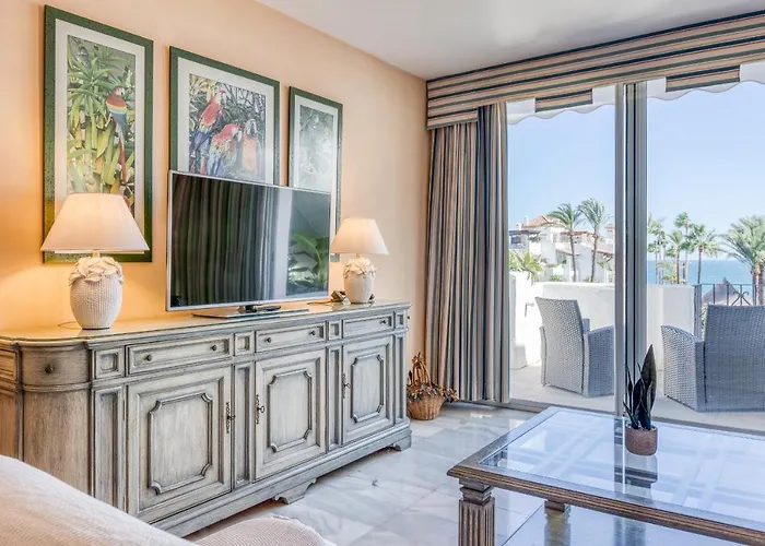 Hanami Alcazaba Garden * Estepona