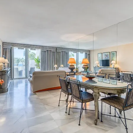 Hanami Alcazaba Garden Estepona