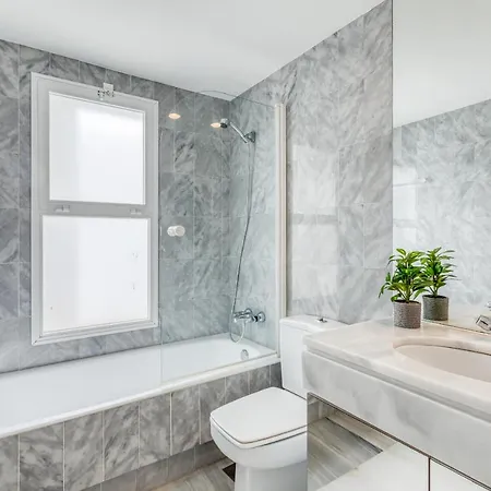 Hanami Alcazaba Garden Estepona