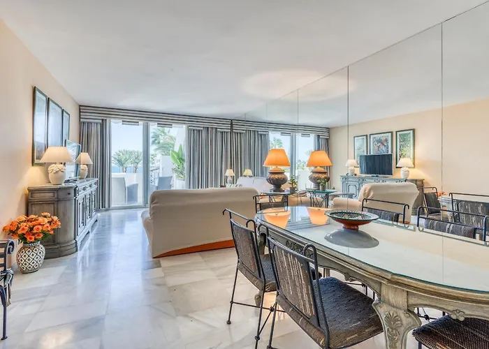 Hanami Alcazaba Garden Διαμέρισμα *