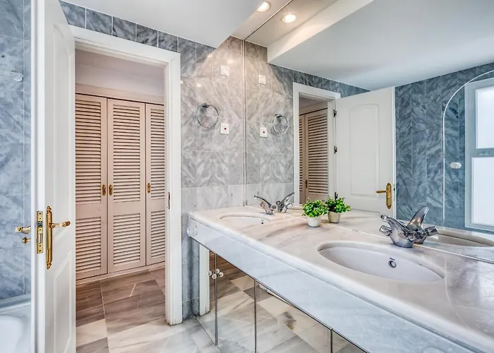 Hanami Alcazaba Garden Διαμέρισμα